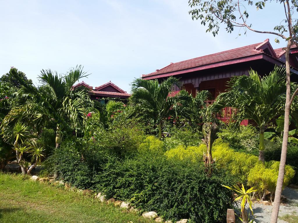 Khmer House Bungalow Hotell Kep Exteriör bild