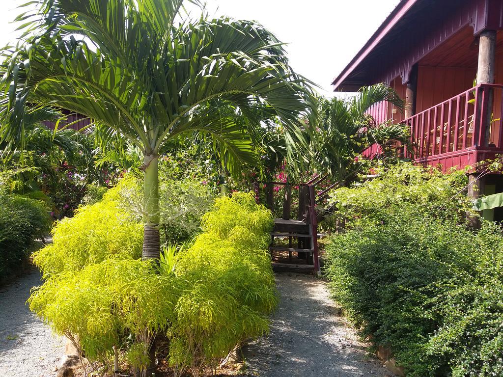 Khmer House Bungalow Hotell Kep Exteriör bild